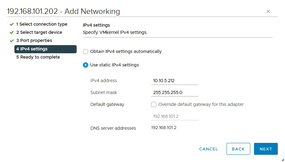 Configurar la interfaz de vMotion: establecer la dirección IP y la máscara de red.